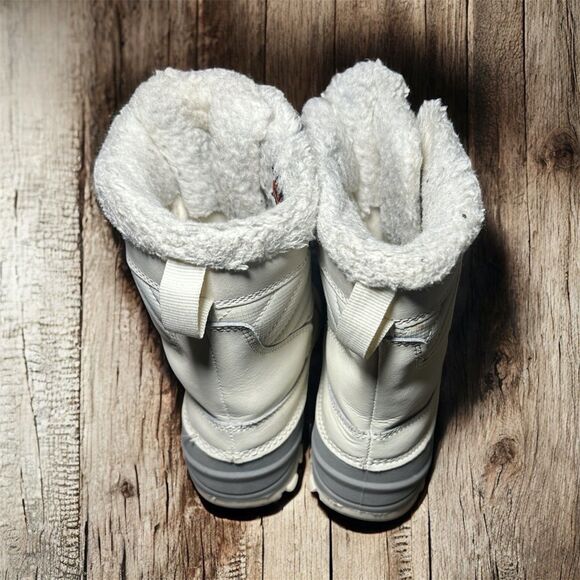 All In Motion Children’s White Snow Boots Size 13 - Picture 7 of 8